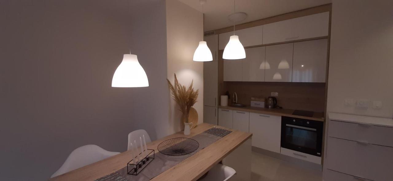 Lux Apartment Portovista Bar Exteriör bild